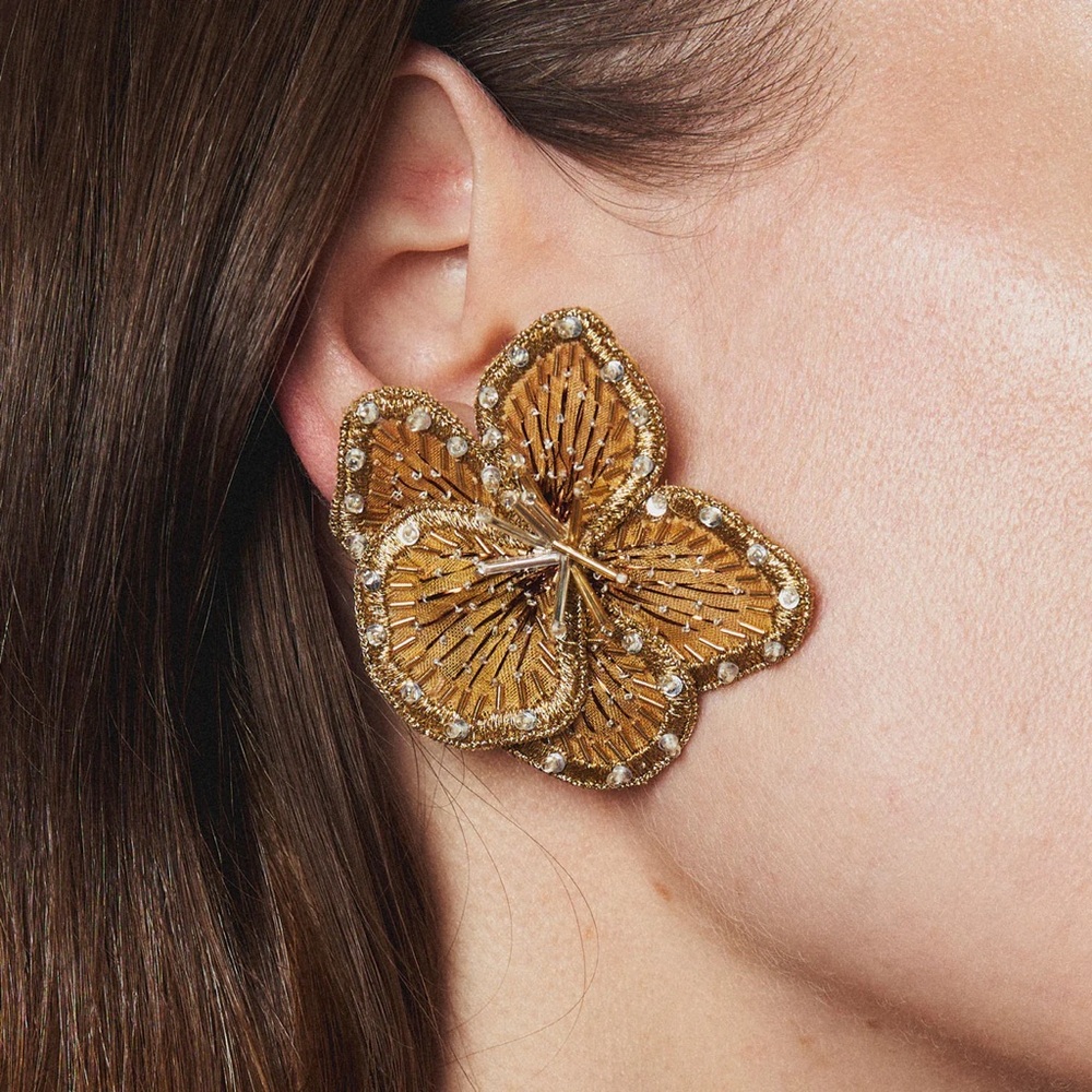 Mignonne Gavigan Gold Floral Bailee Earrings - Picture 2 of 4